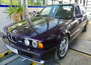BMW M5 mit KW Sportfahrwerk / extrem selten