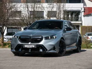 BMW M5 DR.ASS.PRO.PANORAMA.BW.DR.PACK.360.LHZ.5/100