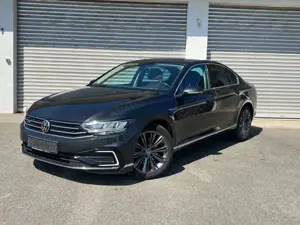 Volkswagen Passat GTE/Limou/R line3X/1.4 TSI/DSG/Kame/Leder