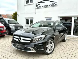 Mercedes-Benz GLA 220 *URBAN*4M*TEMP*NAVI*SHZ*PDC*KLIMA*T-LEDER