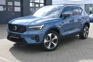 Volvo XC40 B3 DKG Ultra Dark*FSHZG*PANO*360°*ACC*AHK