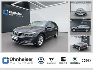 Volkswagen Passat Variant 2.0 TDI DSG Elegance 4Motion AHK*RF