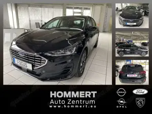 Ford Focus 1.0 EcoBoost ACC+LED+Navi+Pano+Kamera