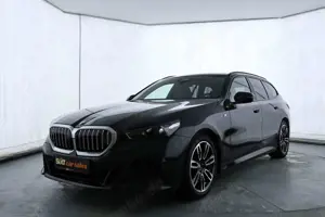 BMW 520 d xDr. M Sport Lt|PAN|HUD|ACC|ParkA+360|AHK 360° A Bild 3