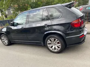 BMW X5 xDrive30d Blue Performance Bild 5