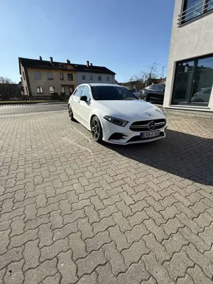 Mercedes-Benz A 35 AMG A-Klasse 4Matic Speedshift DCT 7G