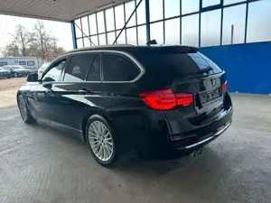 BMW 320 3 Touring 320 d Luxury Line / LED / LEDER Bild 4
