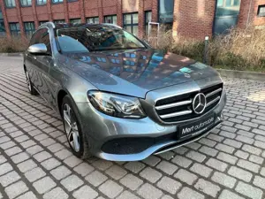Mercedes-Benz E 450 T*4M*PANO*DISTR*AIRM*AHK*DB SERVICE Bild 2