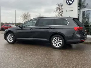 Volkswagen Passat Variant 2.0 TDI DSG BUSINESS NAVI+LED+PAN Bild 3