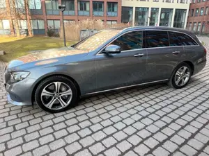 Mercedes-Benz E 450 T*4M*PANO*DISTR*AIRM*AHK*DB SERVICE Bild 5