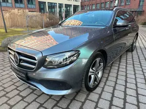 Mercedes-Benz E 450 T*4M*PANO*DISTR*AIRM*AHK*DB SERVICE Bild 4
