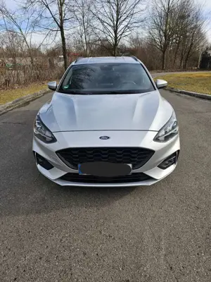 Ford Focus Turnier 2.0 TDCi DPF Start-Stopp-System ST-Line