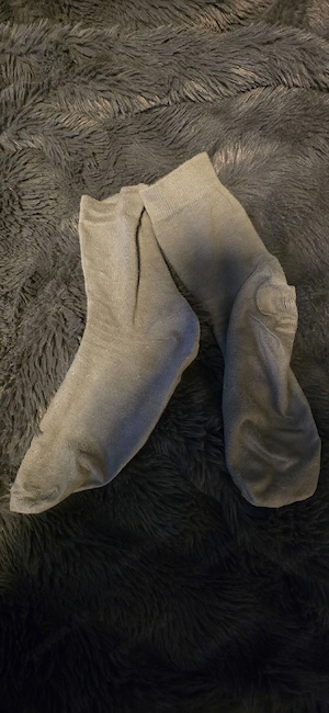 Getragene Socken Damen Grau