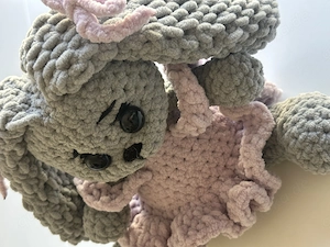Handgemachter Kuschelhase Bild 5