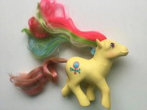 Hasbro Vintage My Little Pony Figur Pretty Vision