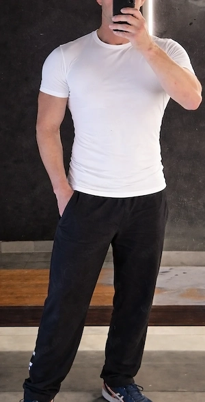 W mit Tagesfreizeit für regelmäßigen Sex gesucht (natürliches Aussehen, kein Model-Typ)