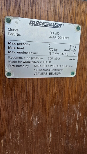 Quicksilver 380 Schlauchboot Bild 4
