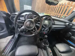 MINI Cooper Cooper Bild 5