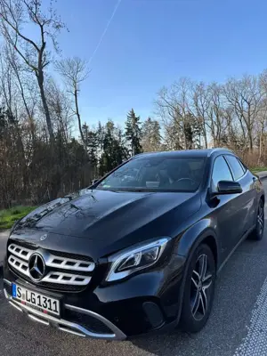 Mercedes-Benz GLA 180 GLA 180 urban