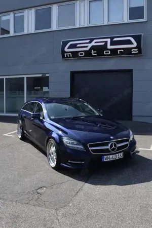 Mercedes-Benz CLS 500 Shootingbrake 4matic Bild 2