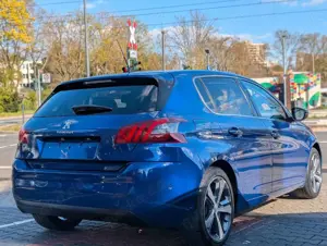 Peugeot 308 Tech Edition AUT ACC KAMERA NAVI Bild 4