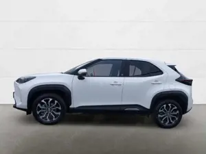 Toyota Yaris Cross Hybrid FWD Team Deutschland+Smartphone-Integration Bild 3