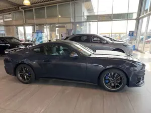 Ford Mustang Fastback 5.0 Ti-VCT V8 Aut. Dark Horse BO LED Bild 3