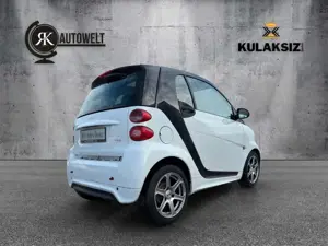 smart forTwo coupe Micro Hybrid Drive 52 kW*SHZ*PANO* Bild 5