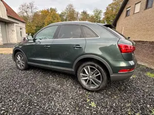 Audi Q3 Q3 2.0 TDI S tronic design Bild 4