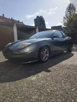 Fiat Coupe 2.0 20 V Turbo Limited Edition. Bild 2