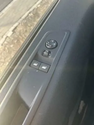 Peugeot Expert Kasten Standard Bild 3