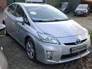 Toyota Prius Life, Hybrid