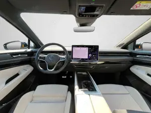 Volkswagen ID.7 Pro MATRIX BLACK STYLE AHK 360°KAMERA HK Bild 4