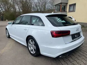 Audi A6 Avant 2.0 TDI ultra XENON/NAVI/AHK/ALCANTARA Bild 4