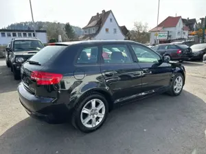 Audi A3 Sportback 1.4 TFSI Attraction Bild 3