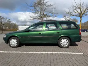 Opel Vectra Vectra 1.6 Caravan CD
