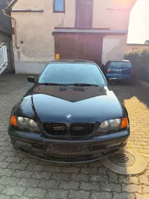 BMW 320 320d