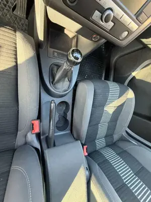 Volkswagen Touran Bild 4