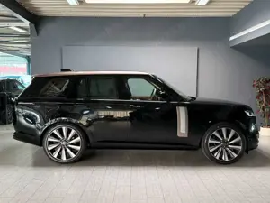 Land Rover Range Rover SV - MY26 - Export - SWB - Coolbox Bild 4