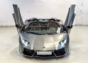 Lamborghini Aventador Roadster Pirelli Edition Deutsch 2Hd Lift Kamera
