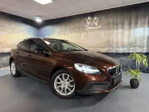 Volvo V40 CrossCountry Momentum Auto. NAVI LED R.KAM