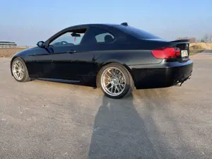 BMW 335 335i Coupe