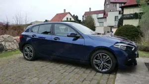 BMW 120 d xDrive Aut Sport Line Navi, Headup, AHK, Leder