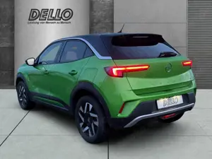 Opel Mokka-E Elegance Allwetterräder auf ALU Dach in Schwarz Rü