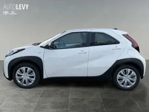 Toyota Aygo 1.0 Business Edition Kamera+ACC+CarPlay+SHZ Bild 3