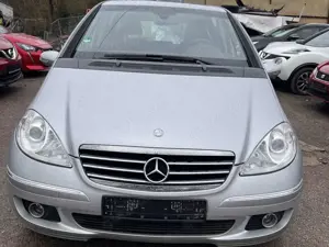 Mercedes-Benz A 200 A 200 (169.033)