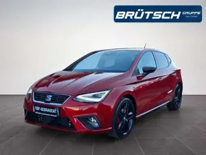 SEAT Ibiza 1.5 TSI FR Pro Black Edition DSG / ACC / KAMERA /