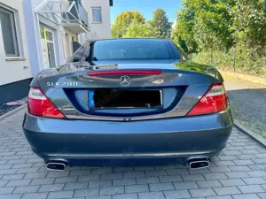 Mercedes-Benz SLK 200 SLK 200 (BlueEFFICIENCY) 7G-TRONIC Bild 4