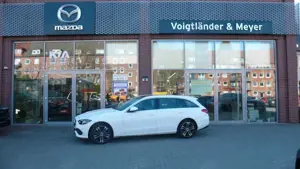 Mercedes-Benz 300 C300 T e Avangarde Autom Panorama Ganzjahresreif