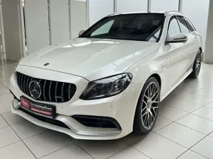 Mercedes-Benz C 63 AMG T-Modell+Automatik+Pano+Navi+Nappa+LED+ Bild 2
